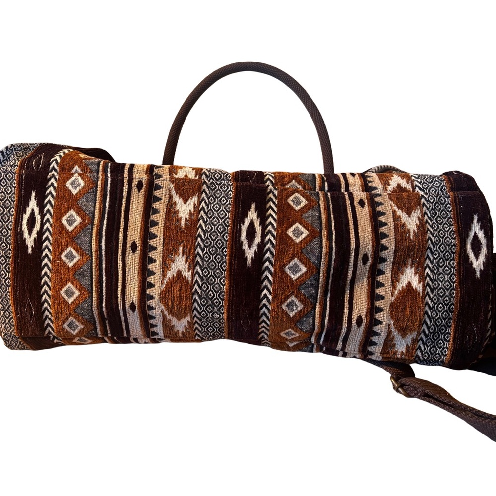 World Market Aztec Print Brown White Tan Weekender Tote Full Zip Closure - Picture 6 of 9